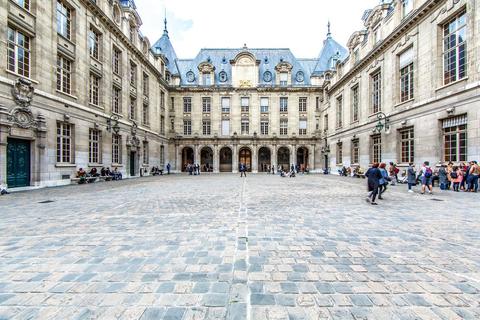 Cour d'honneur de la Sorbonne