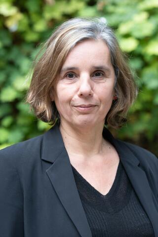 Caroline Michel D'annoville Caroline Michel D'annoville